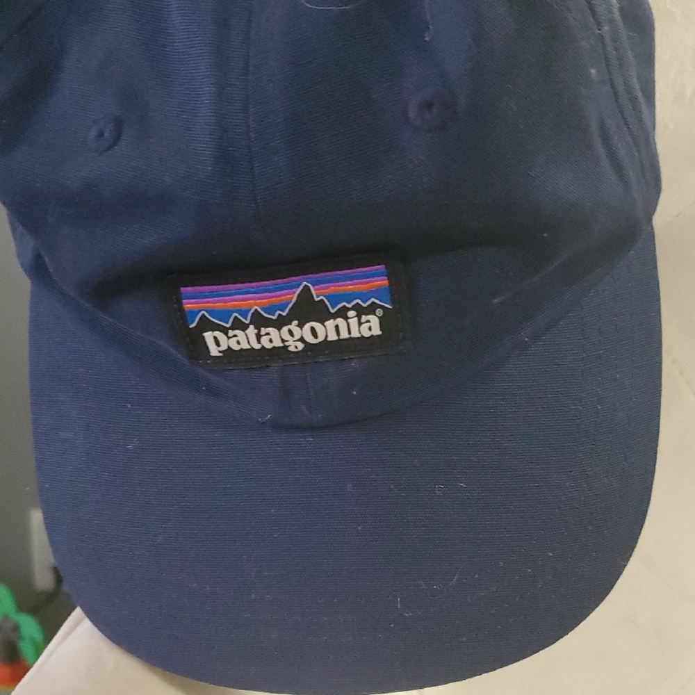 Patagonia Dark Blue Cap with Strap Unisex - Picture 8 of 9